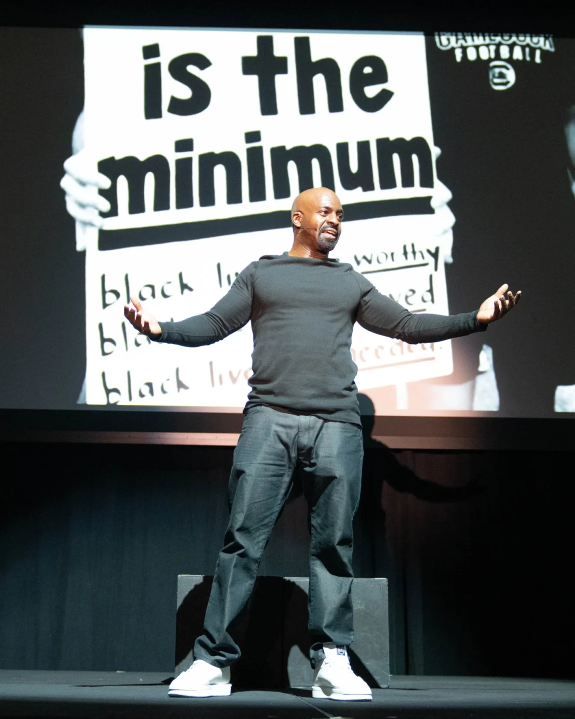 Bryonn Bain performs Lyrics From Lockdown at the Skirball Cultural Center (2022). Photo by Chandler Allen.